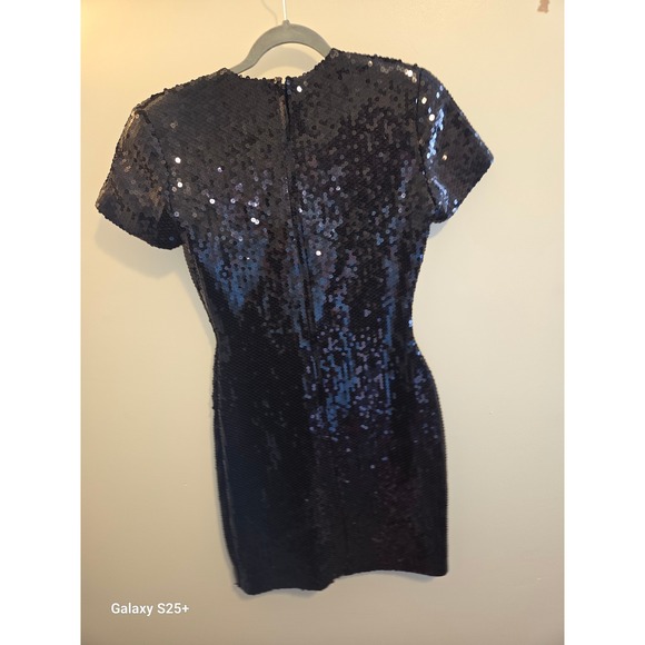 Ann Taylor Black Sequin Mini Dress Short Sleeve Cocktail Party Size 6 - Picture 2 of 4